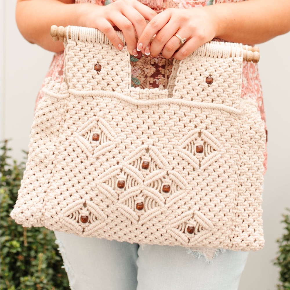NWOT  Virginia Crochet Bag